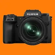 FUJIFILM X-H2 Mirrorless Camera with 16-80mm Lens - Brand New