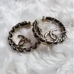 二手現貨 CHANEL 22P CHAIN HOOP EARRINGS 皮穿鏈 耳圈 耳環 AB7833 實拍實拍