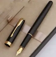 Parker Sonnet Series Fountain Pen Black Color+Gold Clip 0.5mm Fine nib No Box