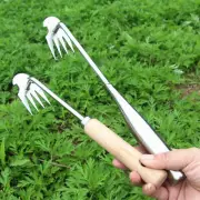 Stainless Steel Hand Weeder Rake Weeding Artifact Weed Remover Puller Manual AU
