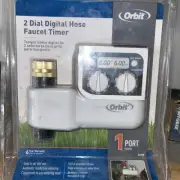 Orbit HT2 Automatic Tap Watering Sprinkler Timer Water Hose Controller Working