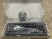 NEW MSI Vigor GK20 & MSI Clutch GM08 Gaming Keyboard And Mouse