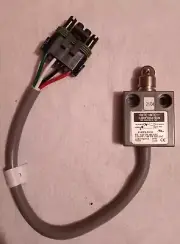 Rite Hite Honeywell 914CE2-RH18 LS1 Part#18211 5A-125 Or 250 Vac 1/10HP BRANDNEW