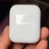 在飛比找蝦皮購物優惠-(價格公道)保證原廠 充電盒 AirPods 2代 3代 七