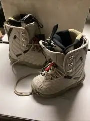 Northwave Legend Lady Apollo Snowboard Boots Womens Sand Size 6