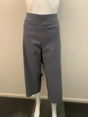 NEW TS TAKING SHAPE "EXPOSE SPLIT HEM CROP PANT" SHARK GREY SIZE 22 (# 1477 )