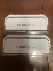 CORSAIR Dominator Platinum RGB 32GB (2x16GB) PC5-41600 (DDR5-5200) Memory RAM