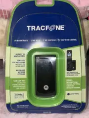 TracFone Motorola “W260g Black Flip Cellular Phone, NEW Sealed/freeshiping