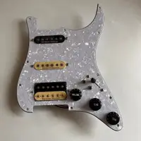 在飛比找蝦皮商城精選優惠-預接線加載吉他 Stratocaster Pickguard