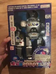 ACROBATIC ROBOT HK589 With Remote Control - ORIGINAL HO KAY TOYS