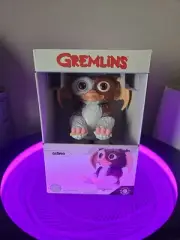 Gremlins: Gizmo Original Gaming Controller & Phone Holder