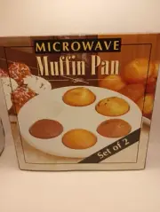 Set of 2 Microwave Muffin Pans NIB
