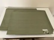 Set of 8 New Rectangular 14” x 19” Green Woven Placemats NWT
