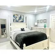 Adorable 1 Bedroom Studio In Perfect Location
