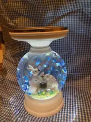 NEW Bath & Body Works Water Bunnies Pedestal Candle Holder Snow Globe Lights Up