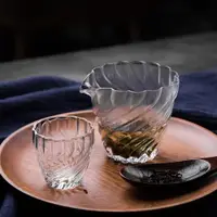 在飛比找ETMall東森購物網優惠-駝背雨奶奶日式玻璃公道杯品茗杯水晶透明耐熱茶杯功夫茶具茶杯