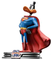 Space Jam 2: A New Legacy - Daffy Duck Superman Statue, 1:10 Scale