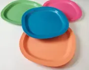 Tupperware Impressions Luncheon Plates Microwavable Set Of 4 NEW
