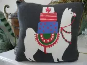 NWT JINGLES & JOY 22" LLAMA CHRISTMAS HOLIDAY GREY KNIT FEATHERED INSERT PILLOW