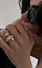 [Rainbow K] Illusion 18K Yellow Gold Diamond Ring