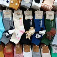 在飛比找ETMall東森購物網優惠-kikiyasocks小動物植絨居家棉襪