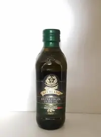 在飛比找Yahoo!奇摩拍賣優惠-Giurlani老樹特級初榨橄欖油500ML