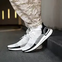 在飛比找蝦皮購物優惠-adidas UltraBOOST 19 白 黑 B3770