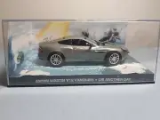 James Bond 007 Aston Martin V12 Vanquish Die Another Day 1:43 Diecast Car