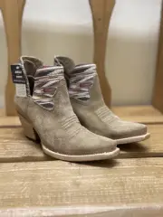 Ariat Hazel Chimayo Women’s Booties