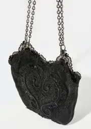 [Devil Fashion] Embroidered Heart Crossbody Bag