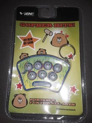 GOPHER HITS ELECTRONIC HANDHELD KEYCHAIN RARE GAME MINI POCKET TRAVEL (☆#417)
