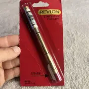 Revlon Timeliner For Lips. Mulberry Lip liner. New In Box NIB