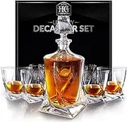 Hydro Gizmos Whiskey Decanter Set for Men with 4 Drinking Glasses for Cognac, Bourbon, Rum, Scotch, Liquor Crystal Clear Decanter Sets House Warming Gifts New Home Whiskey Gifts for Men Dad Him
