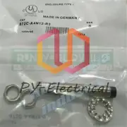 New 872C-DH2NP8-E2 Proximity Sensor (1PCS)