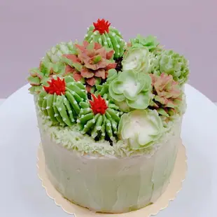 堅強的愛【4吋】 #韓式裱花 #抹茶紅豆戚風蛋糕