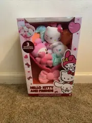 ‼️NEW IN HAND‼️ Hello Kitty And Friends Valentines Day Plush Bouquet
