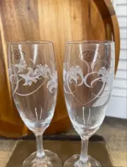 Vintage NEW Avon Lilly Flowers Joyous Occasion Crystal Champagne Flutes Wedding
