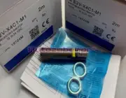 ONE NEW E2V-X4C1-M1 proximity switch sensor