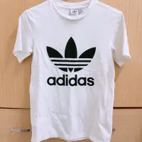 在飛比找蝦皮購物優惠-adidas XS號上衣正品 白色愛迪達上衣 運動上衣 三葉