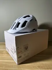 POC Axion Bicycle Helmet Hydrogen White Matt X-Small 48-52 NEW