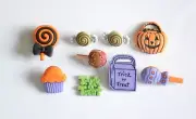 Trick or Treat Mixed Craft Buttons /Candy - Wording ~ Treat Bag / Buttons Galore