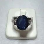 【 蘊采國際 】7.95克拉天然藍寶石585白K金戒指搭配6顆天然鑽石配鑽
