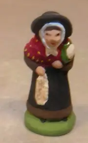 NEW Woman with cauliflower and garlic, Carbonel Chip for Santons Marcel Carbonel