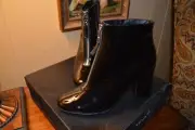 NIB Tahari black patent leather high heel boots 9M