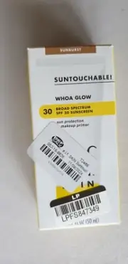 e.l.f. Skin Suntouchable Whoa Glow Face Sunscreen Sunburst SPF 30 - (1.69 fl oz)