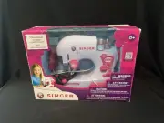 Singer Kids Toy Sewing Machine, Elegant Chainstitch, Brand New, Sealed, Age 8+