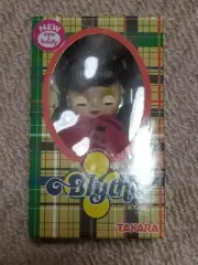 Petit Blythe Totally Tartan Doll Pbl22 Takara Petite