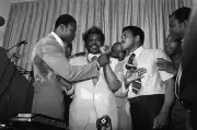 Larry Holmes, Don King, And Muhammad Ali 1980 Old Boxing Photo
