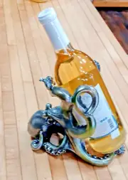 Collectible Silver Gothic Octopus Table/Counter Top Wine Bottle Holder (bottle n