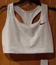 NWT Nike Women Plus Swoosh Medium Impact Sports Bra DH3385 sz. 1X White -3884